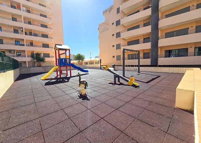 Rocha Paraiso Pearl * Portimão